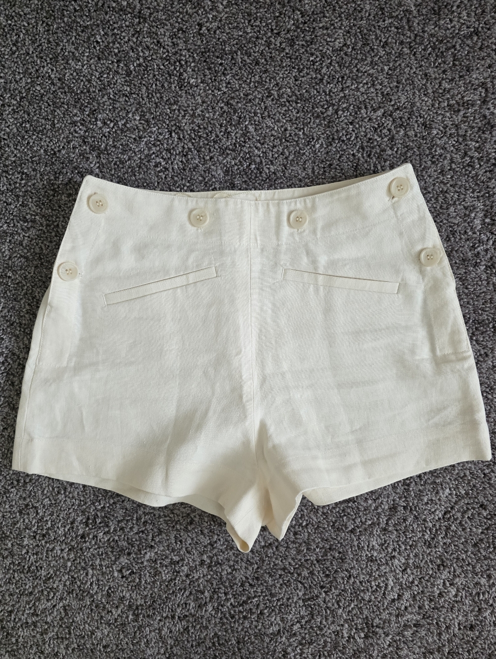 Doen Bernice Short Size 4